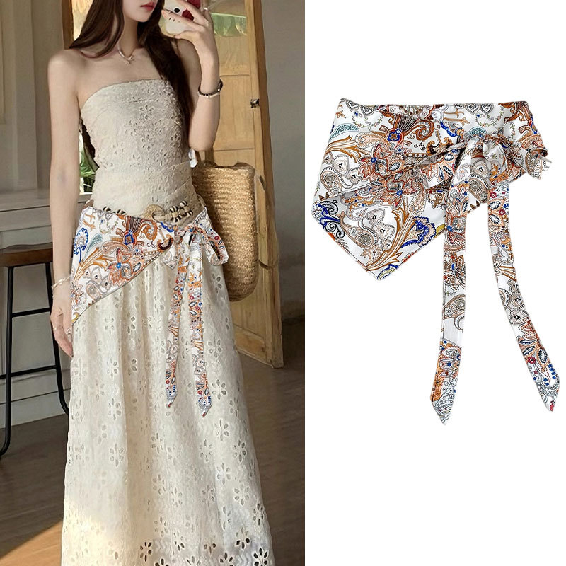 Cashew flower triangular scarf - Travel Accessories High End recension och pris