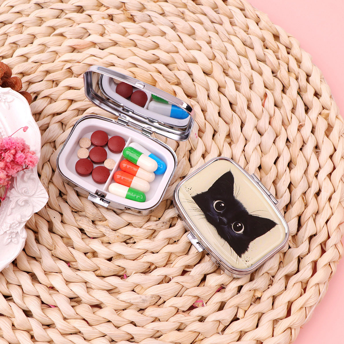 Black Cat Pill Boxes Cartoon A - Accessories Travel Jewelry Box recension och pris