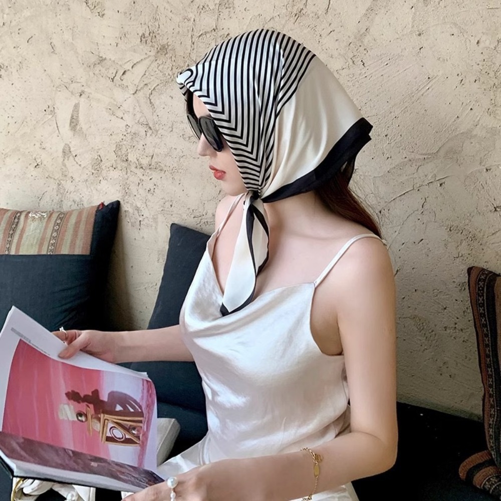 Fashion Satin Square Scarf for - Travel Accessories For Women recension och pris