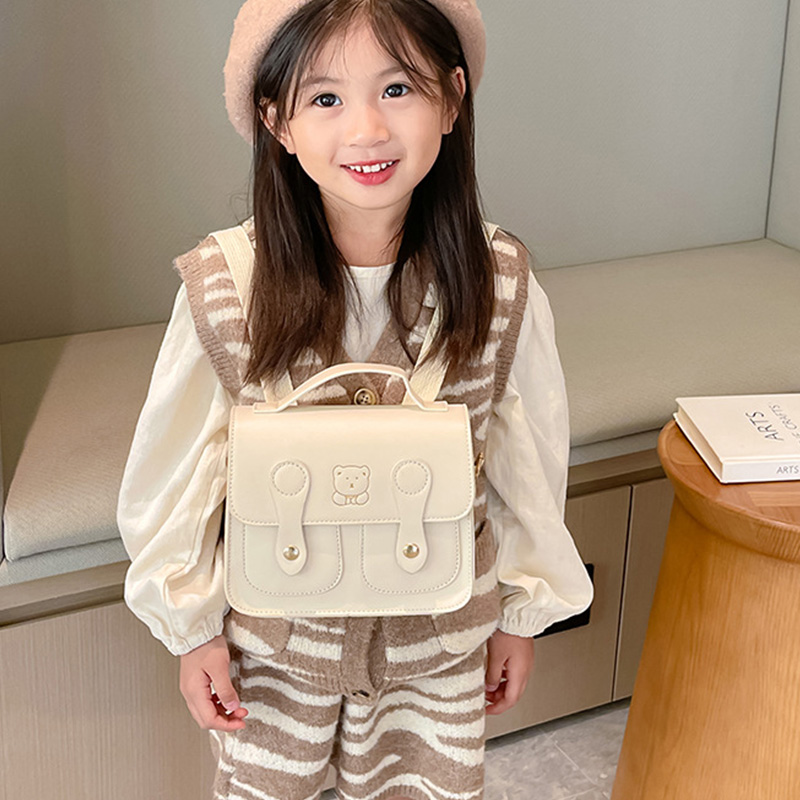 Bear Kids Backpack PU Leather  - Travel Accessories With Baby recension och pris