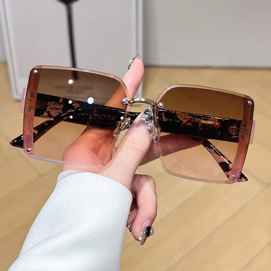 Oversized Frameless Square Gra - Travel Accessories For Women recension och pris