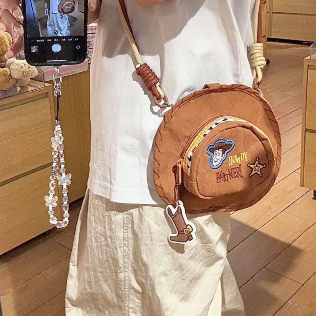 Woody Cowboy Hat Crossbody Bag - Travel Accessories Gadget recension och pris