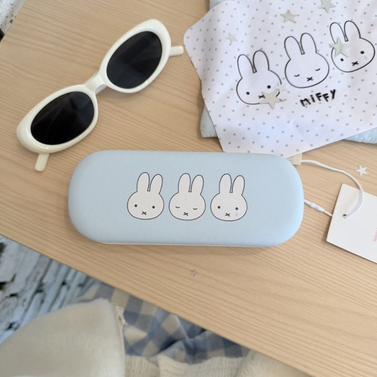 Kawaii Miffy Eyeglass Case - B - Eye Mask Sleep Travel recension och pris